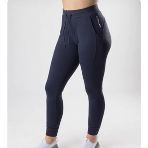 Alphalete | Premium V2 Jogger - XS Tuxedo Blue